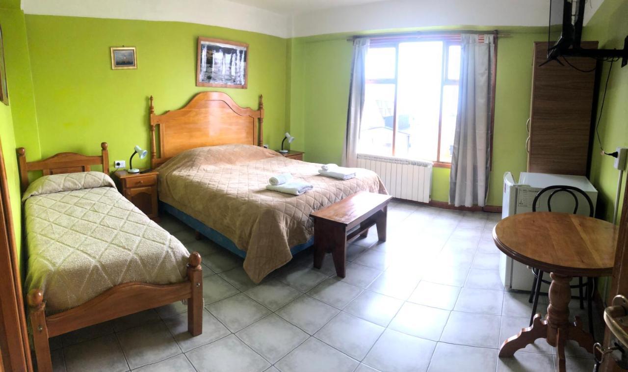Posada Del Pinguino Ushuaia Esterno foto