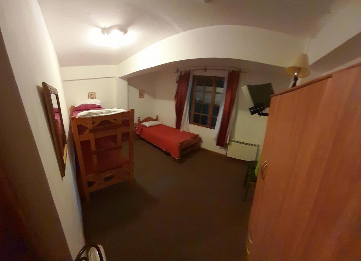 Posada Del Pinguino Ushuaia Esterno foto
